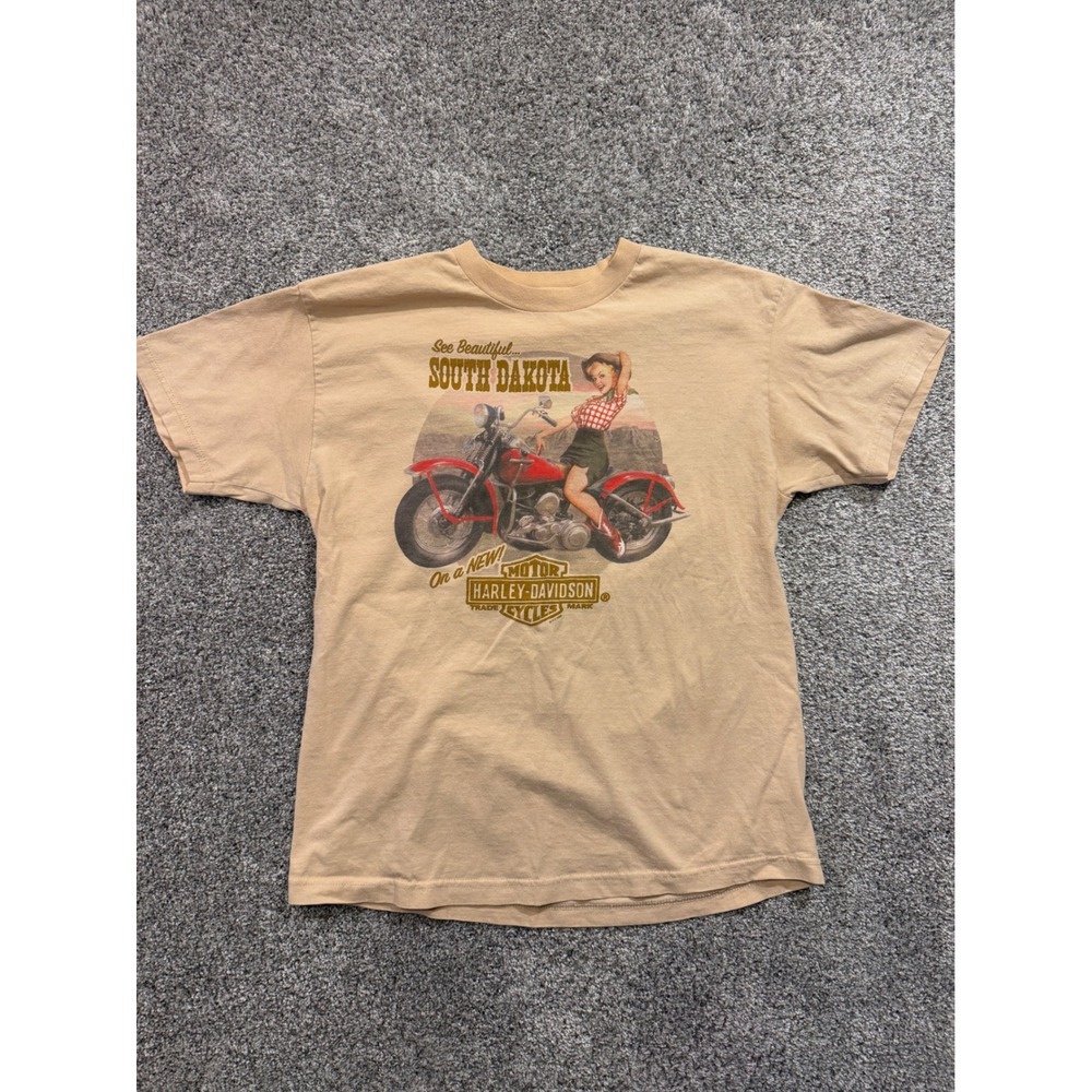 Harley-Davidson T-Shirt Men M* Tan South Dakota Pin Up Girl Black Hills 2005 Tee